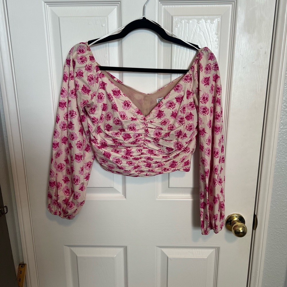 Pink floral cropped blouse